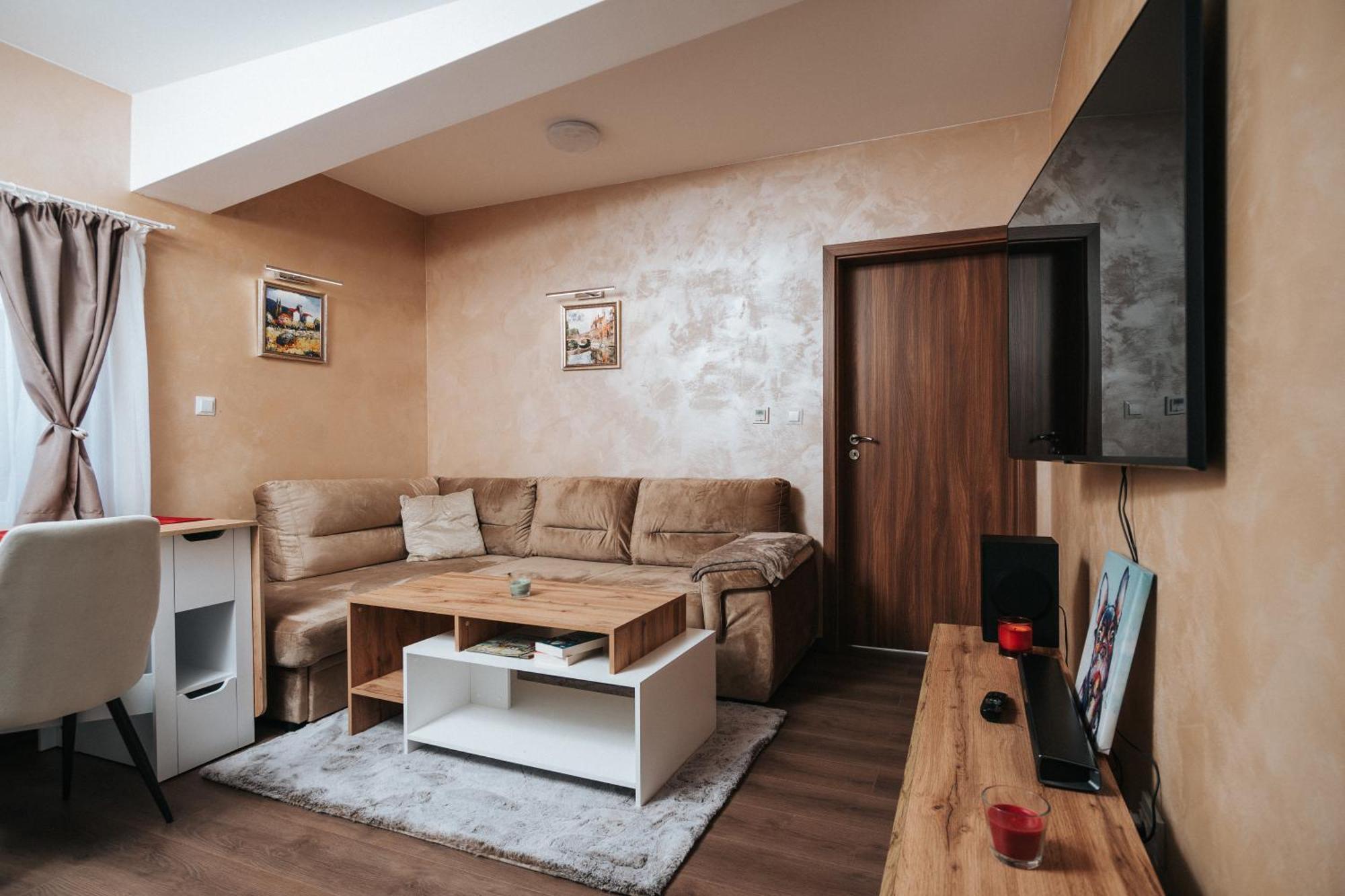 Апартамент Бела / Apartment Bela Raduil Exterior foto